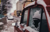 Lees wat een BearLock stuurslot is, hoe het werkt en waarom deze mechanische beveiliging interessant is voor het beveiligen van een bestelbus.